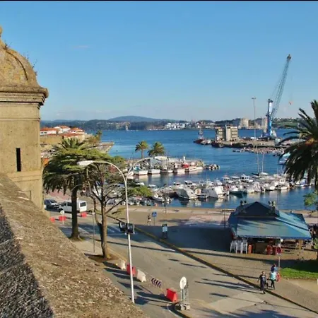 Lägenhet Turistico En Pleno Centro De Ferrol